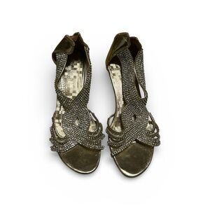 Elegant Silver Women's Sandals